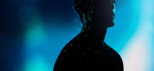 La integración de inteligencia artificial en empresas avanza hacia la automatización de procesos y la toma de decisiones autónomas