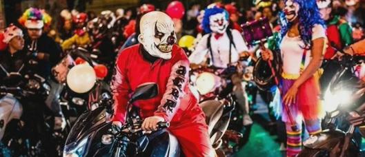 Caravana de Halloween en Ibagué genera debate sobre seguridad vial y autorización oficial de eventos públicos