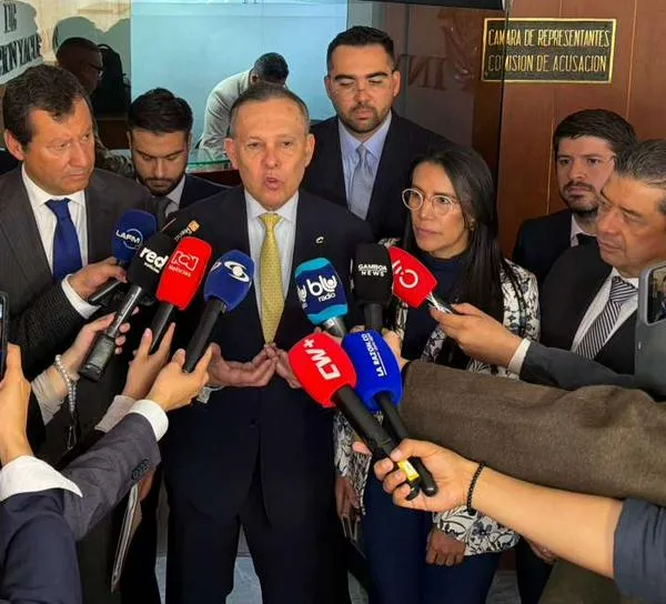 Partido Conservador pidió una nueva investigación contra el expresidente Petro