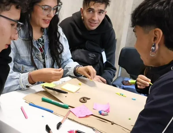 ¿Tienes entre 18 y 28 años? Últimos días para inscribirte a 'Jóvenes con Oportunidades' en Bogotá 
