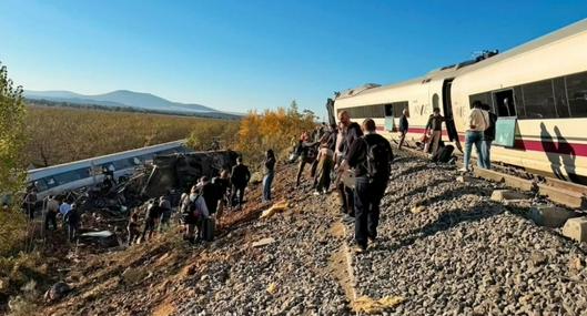 "De mi vagón para atrás todos muertos": crudo relato de sobreviviente del choque de trenes en España