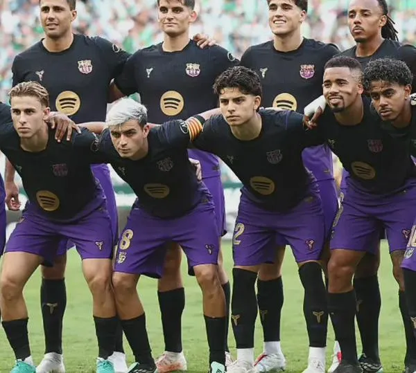 La ridícula multa que le impuso la RFEF al Barcelona por el tema Julián Álvarez