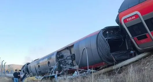 "Salieron volando por los aires": sobreviviente a choque de trenes en España dio desgarrador testimonio