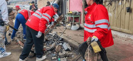 Autoridades recuperan calle ocupada por residuos y vehículos en el barrio Andalucía II de Bosa, Bogotá
