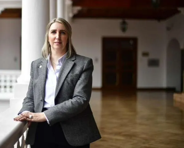 En la Universidad del Rosario ya no hablamos de crisis financiera: rectora Lavaux