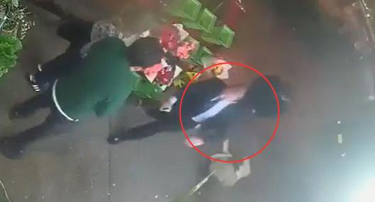 Conductor le habría partido el brazo a mujer de 86 años en Bogotá: discusión sería por parqueadero