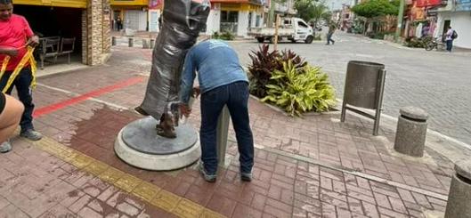 Escultura de Celia Cruz en el barrio Obrero de Cali será restaurada tras críticas a su semejanza