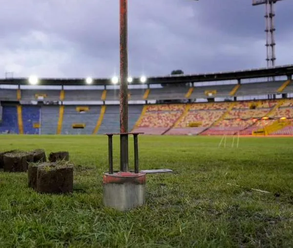 Aplazan audiencia contra Sencia y concejal denuncia dilación en sanción por El Campín