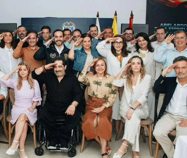 Nuevas funciones del gabinete De la Espriella tocan servicio exterior, contratación y cortes