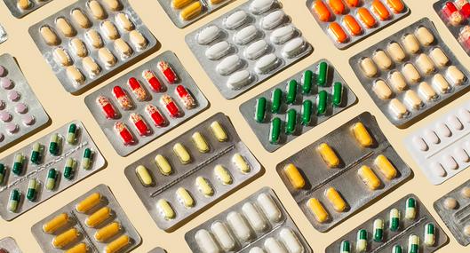 EPS Sanitas cambia la entrega de medicamentos en Bogotá: estos serán los nuevos puntos
