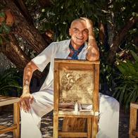 Silvestre Dangond lanza su sencillo "Hay Amores". Conozca los detalles de la producción musical y el videoclip grabado en Valledupar.