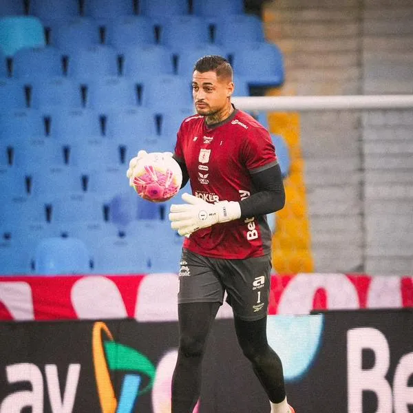 Jean Fernández