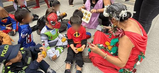 Policía de Bogotá refuerza vigilancia con 1.000 uniformados durante Halloween para proteger a menores en la ciudad