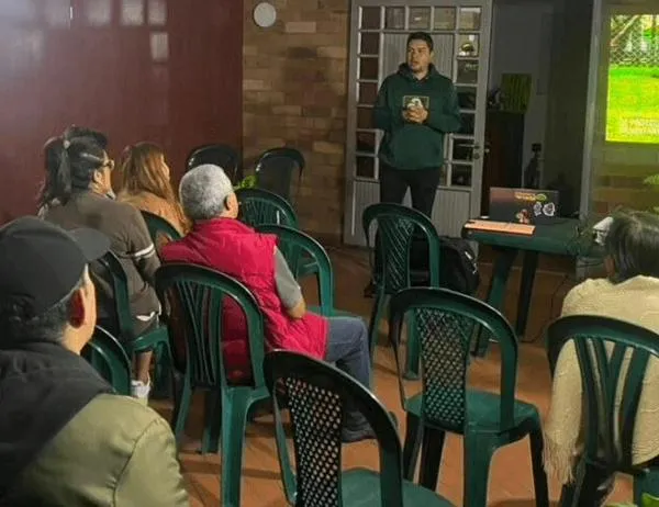 Bogotá promueve tenencia responsable de animales de compañía en propiedades horizontales 