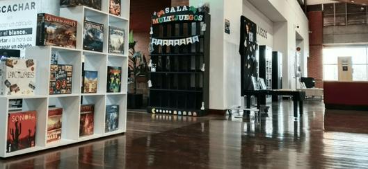 Nuevos juegos de mesa y actividades gratuitas llegan a las bibliotecas de BibloRed durante el Día Dulce en Bogotá