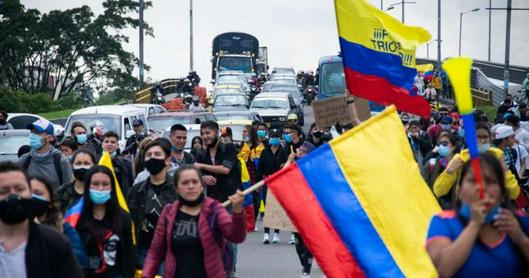 CUT convoca paro nacional y sectores políticos critican la Ley de Rescate Económico propuesta por el Gobierno en Colombia